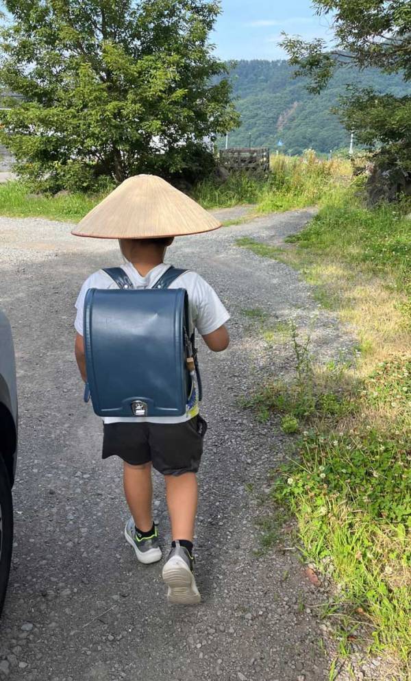 「日傘よりいいかも…」　小学生が購入した『暑さ対策グッズ』がこちら