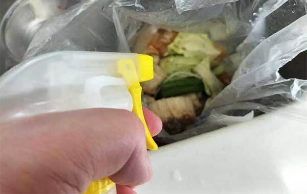 すぐ捨てられない生ゴミ…　企業に聞いた！臭いを抑える『簡単な方法』がこちら