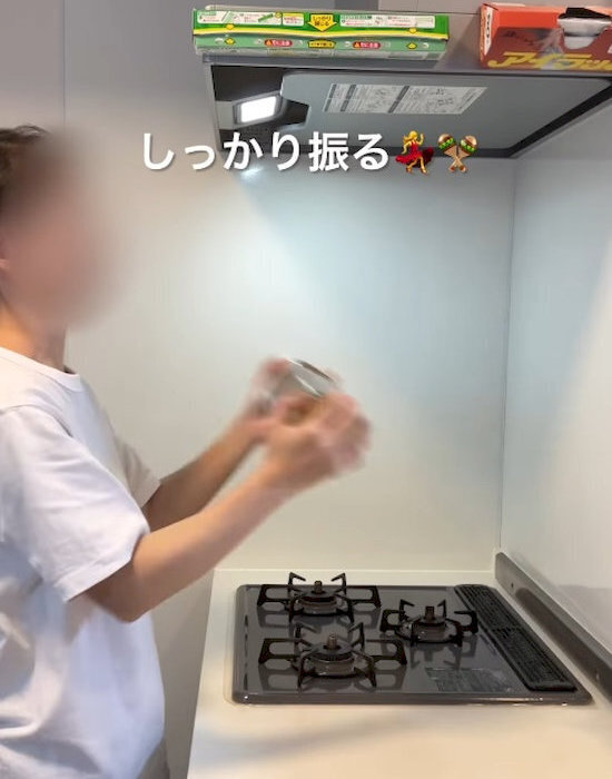 麦茶パックにお湯を注いで振ったら？　抽出の工夫に「真似したい」「時短すぎる」