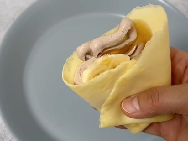 「生地が破れる心配がない！」　新発想のクレープ作りに「これは革命」「絶対やる」