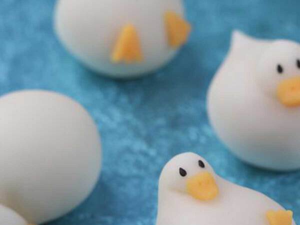 職人「アヒルの水浴び」　つくったものが…「すごすぎる」「こんなの食べられないよ」