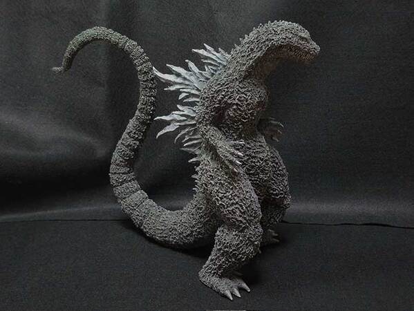 粘土でできた『白い謎の生物』　完成すると…「これがこうなるのすごすぎる」