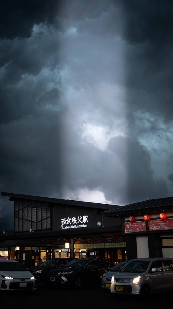 雷を撮ったはずが？　うつった光景に「私が知らない埼玉」「ちょっと怖い」