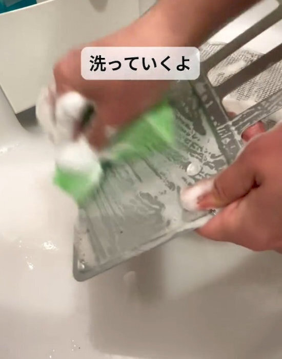 トースターの汚れが落ちない…　１０分で解決する掃除術に「参考になる」「簡単！」