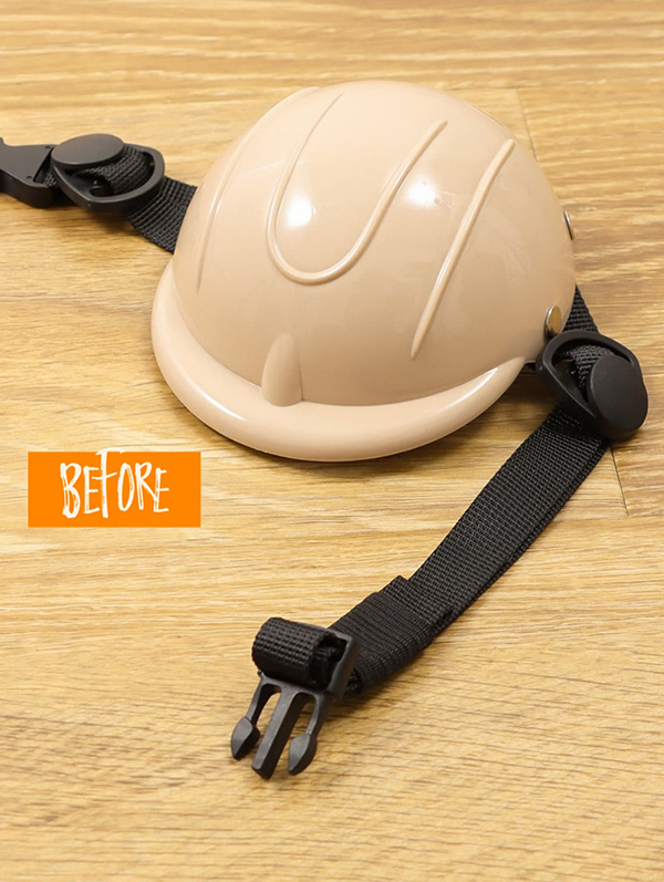 スリコで買った『小さいヘルメット』　猫に被せると？「その発想はなかった」「似合いすぎ」