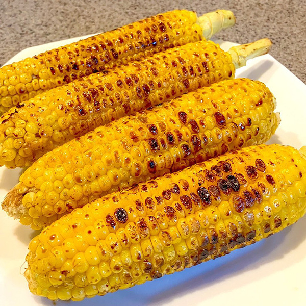 トウモロコシを四つ割りにしたら…　企業おすすめの食べ方に「今夜試します！」