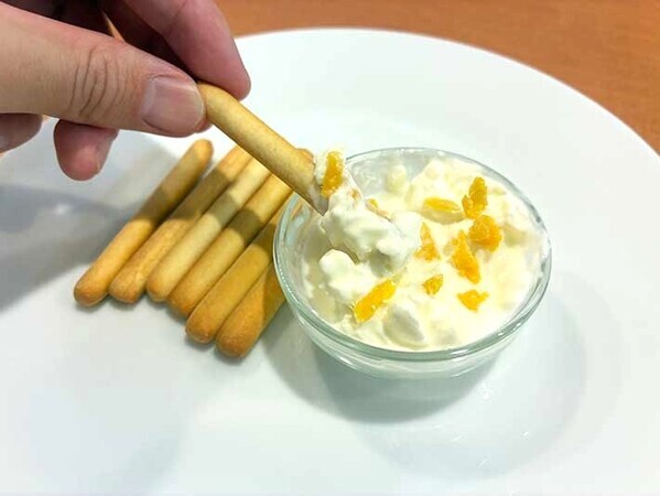 『Kiri』のスティック菓子　アレンジに「夏にいい」「いける！」