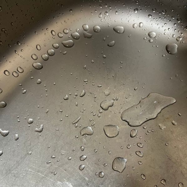 「捨てる前にこすってみて」　麦茶パックの活用法に「これは賢い」「やってみる」