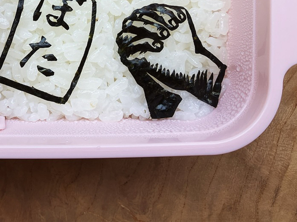 ご飯の上は『たなばた』ではなく？　まさかの４文字に「センスありすぎ」「座布団１枚！」