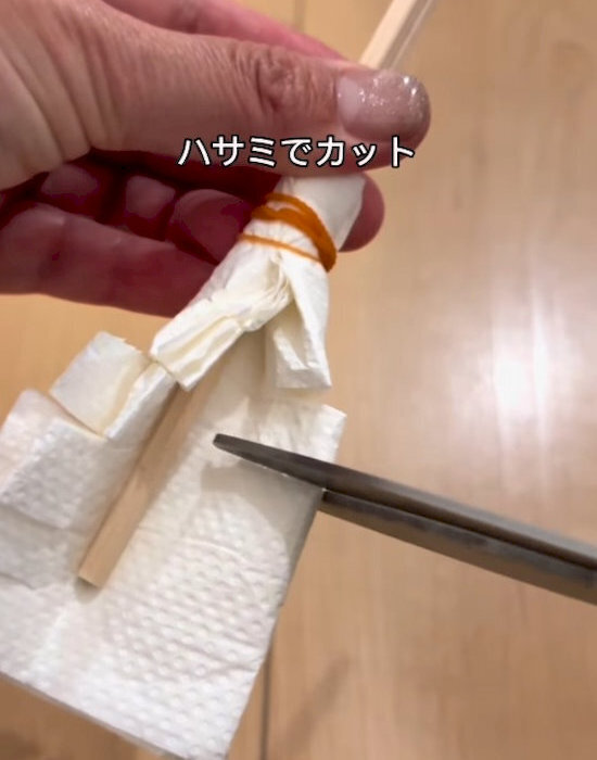 換気扇にキッチンペーパーをはさむだけ　掃除後の変化に「すごい」「全然違う」