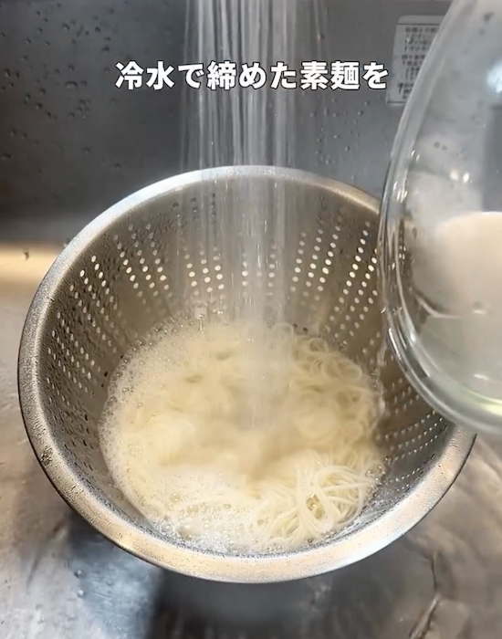 そうめんを電子レンジで『２分３０秒』　完成したモノに「その発想はなかった」「頭いい」