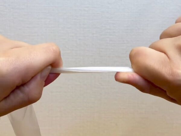 ビニール手袋を『ギュッ』と引っ張ると…　試した結果に「絶対コレ」「毎回やる」