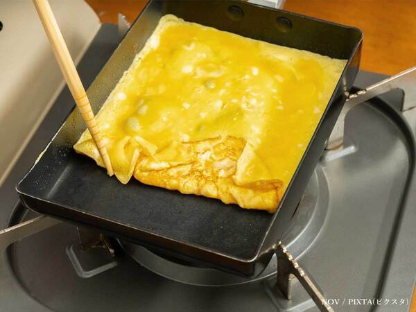 小さじ１杯入れるだけで？　『絶対に失敗しない』玉子焼きの作り方が…「ふわっふわ！」