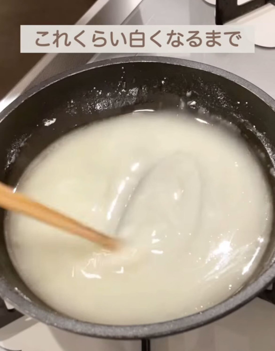 油に粉を混ぜておくと…　から揚げの新しい作り方に「こんなの初めて」「家族が絶賛」