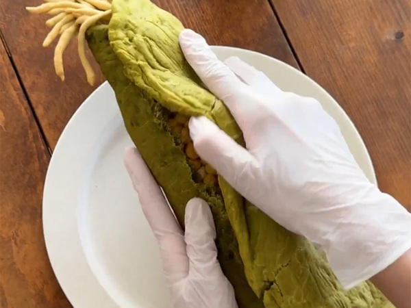 『トウモロコシ』の動画に目を疑う…　そのワケに「すごすぎる」「驚いた」