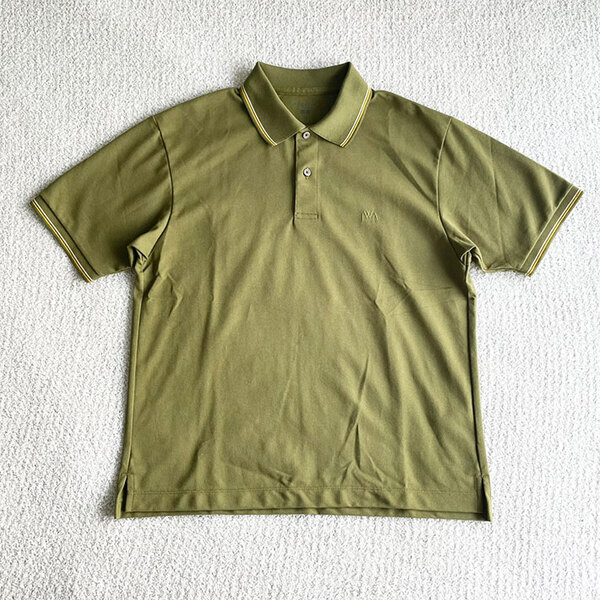 「夏にぴったり」「色違いで買う」　１枚でコーデがきまる、ユニクロの『コラボトップス』が値下げ中！