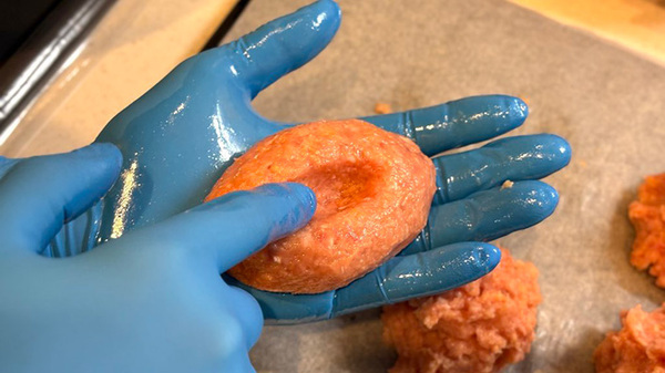 「圧倒的においしく作れる！」　現役シェフが、ハンバーグを作るコツを伝授