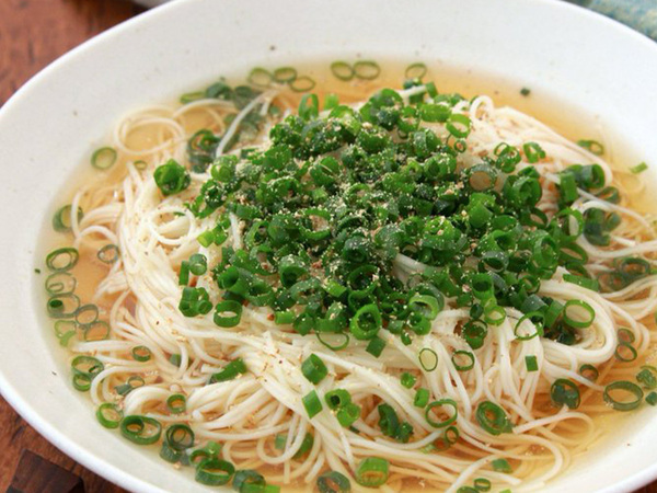 「すごい勢いでなくなっていきます」　そうめんに『ちょい足し』するだけで？