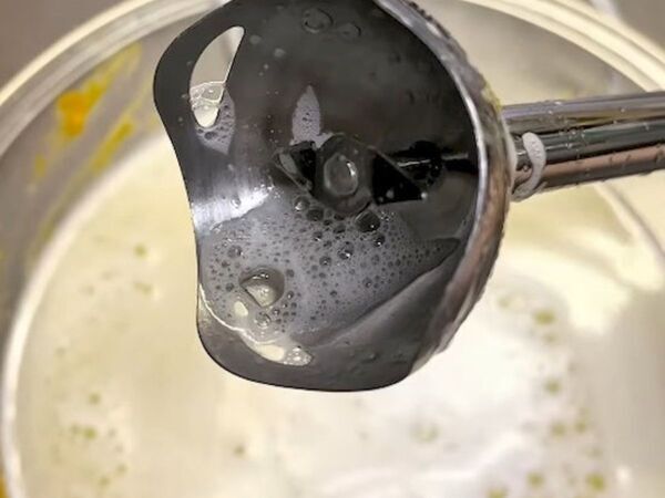 洗いにくいブレンダーの刃　お手入れのコツに「これはラク」「助かる」