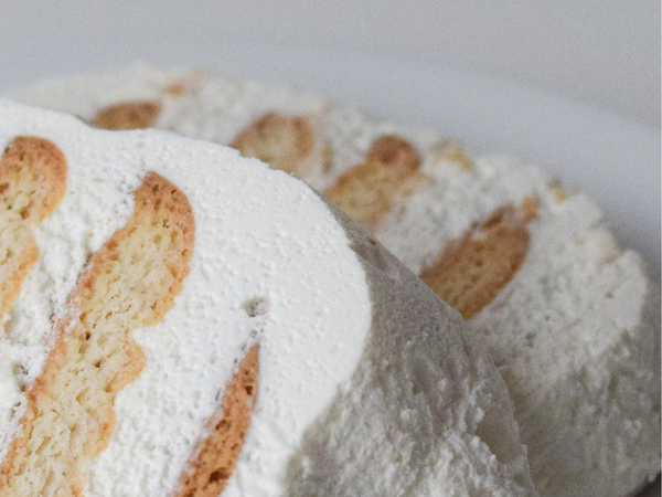 『黒柳徹子ケーキ』が令和に？　まさかのビジュアルに「こんなきれいに作れない」