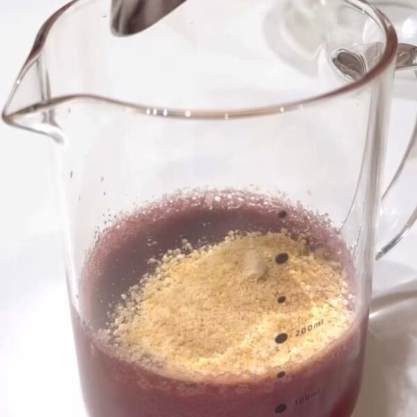 粉ゼラチンとジュースを混ぜたら？　冷やして完成するおやつに「子供と作る」「真似します」