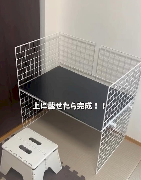 １００均グッズで子供用デスクが完成　作り方に「真似したい」「コレ助かる」