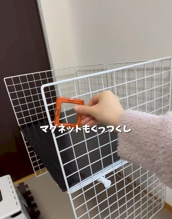 １００均グッズで子供用デスクが完成　作り方に「真似したい」「コレ助かる」