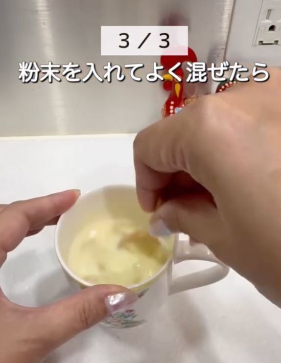 卵にヨーグルトを混ぜて炒めると？　ひと口食べて「膝を打った」「マジかよ」