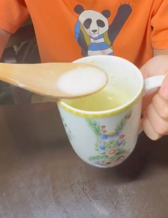 卵にヨーグルトを混ぜて炒めると？　ひと口食べて「膝を打った」「マジかよ」