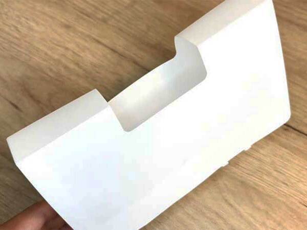 100均で見つけた『ケース』　使い道に「嘘みたいにスッキリした」