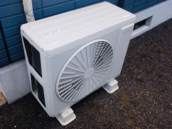 「うちの室外機、危なかった…」　台風前に見直すべき設置場所とは