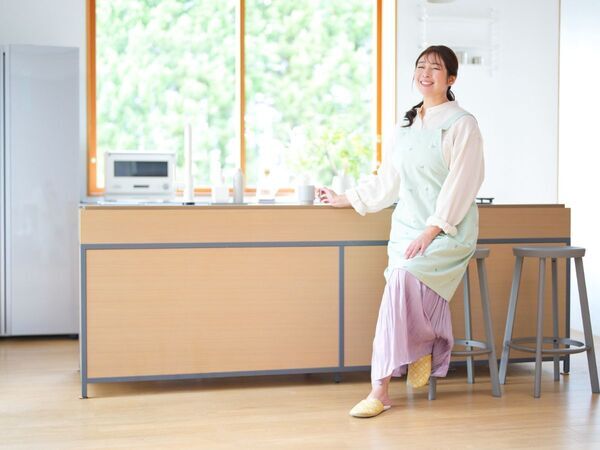 キッチンに置くなら高さ優先！　知らないと損する椅子選びの正解