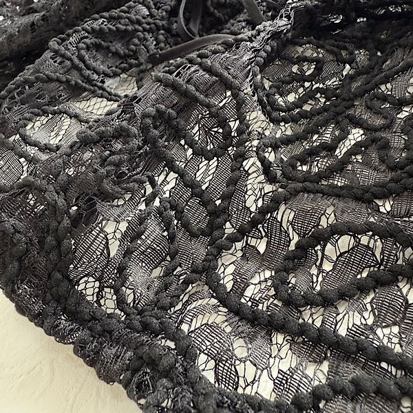 本当にこの価格でいいの？　しまむらで見つけた『1089円トップス』は、着るだけで高見えがすごい！