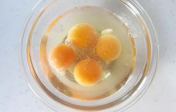 「家族からも好評！」　玉子焼きに加えたのが…「パクパクと食べられる」