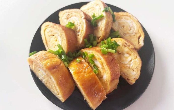 「家族からも好評！」　玉子焼きに加えたのが…「パクパクと食べられる」