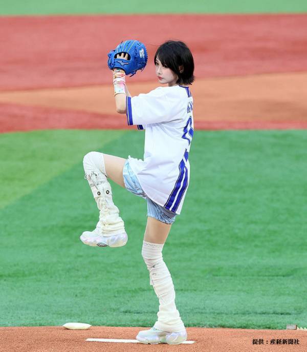 父がプロ野球選手の山田裕貴も絶賛！　あの、始球式のピッチングフォームに称賛の声