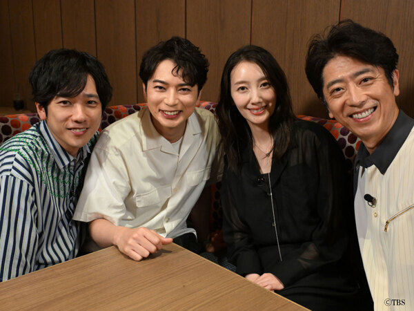 二宮和也、松本潤にコーヒーをおねだり　六本木のコンビニに入店し…？