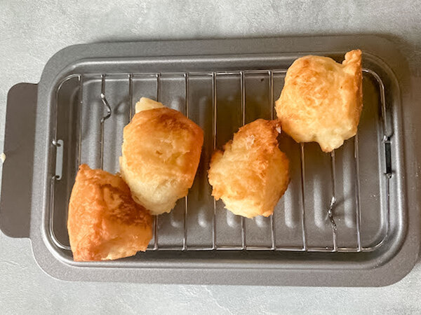 卵と牛乳は使いません！　材料２つの『簡単おやつ』がこちら