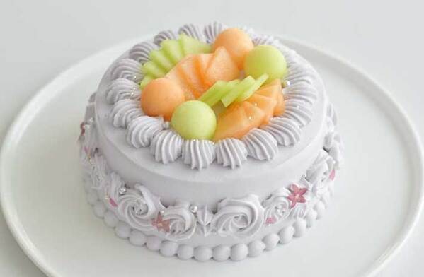 鮮やかなケーキを切ると…　断面の模様に「感動だ」