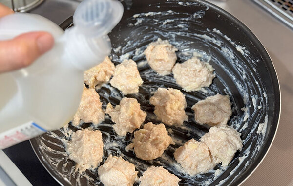 子供たちが取り合うほどのおいしさ！　つぶした豆腐に混ぜたのは…？