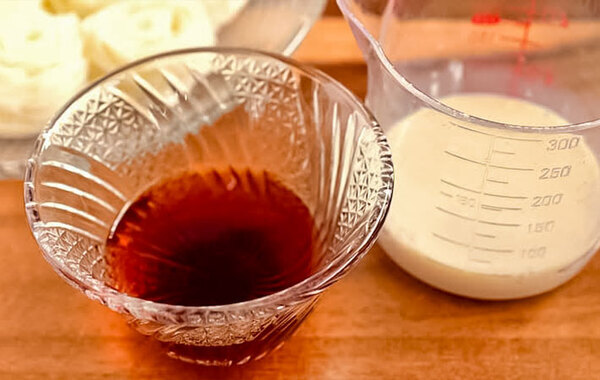 暑い夏に何度もやりたい！　そうめんのめんつゆ、水で割るのではなく…？