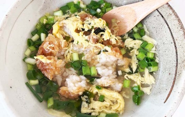 卵スープの意外な飲み方　その下には…「この食べ方はあり！」