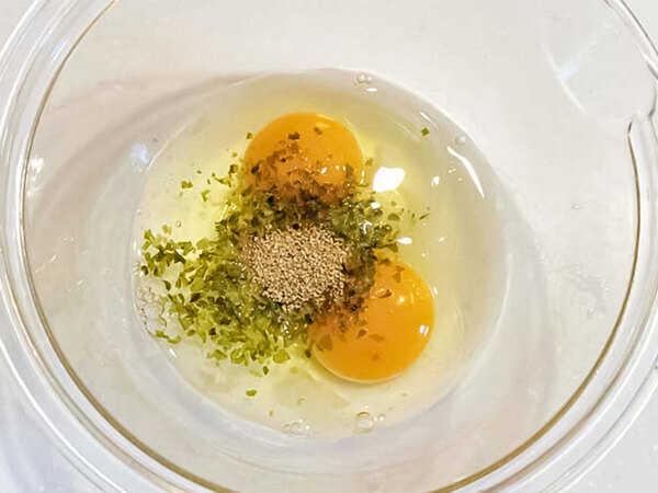 家族が飽きてきた玉子焼き　妻がちょい足ししたのは…「夫が喜んだ」「リピ確定！」