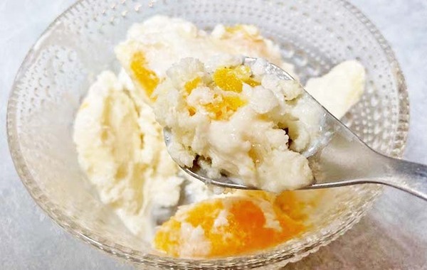 材料３つを混ぜて冷凍庫へ　数時間後…「簡単すぎた」「夏に最高！」