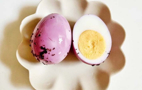 『ゆかり』とゆで卵をジッパー袋に入れて…？　簡単おかずに「夫や子供がハマった」