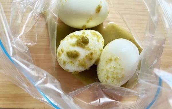 まだめんつゆで漬けてる？　ゆで卵の味付けに「夫が喜んだ！」