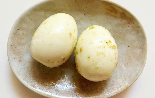 まだめんつゆで漬けてる？　ゆで卵の味付けに「夫が喜んだ！」