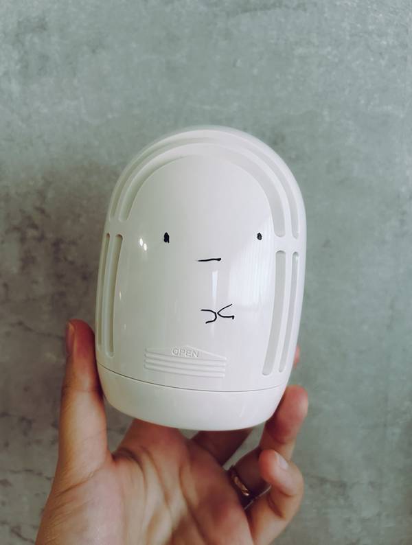 「うちの蚊取り器がkawaiiと化していた」　３歳息子の『犯行』に「将来有望」「優勝」