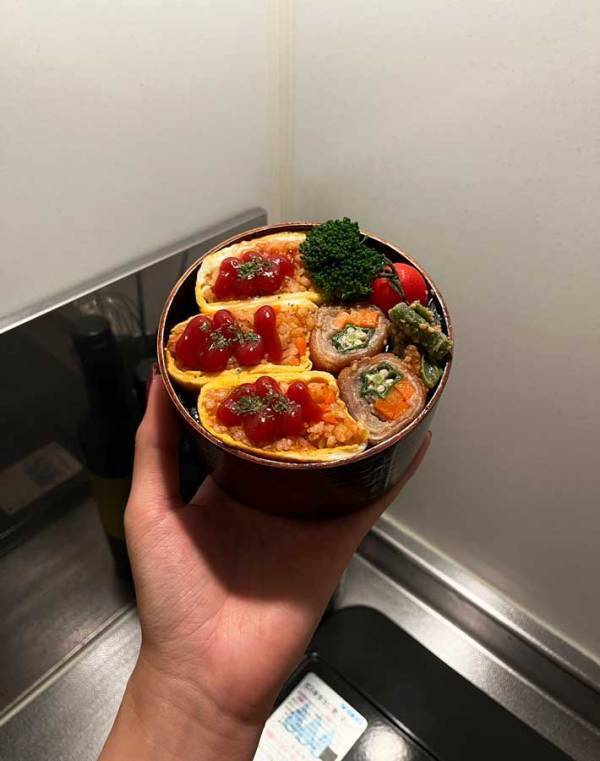 社会人の女性「頑張りすぎやろ」　お弁当の写真に「すごい！」「尊敬やわ」