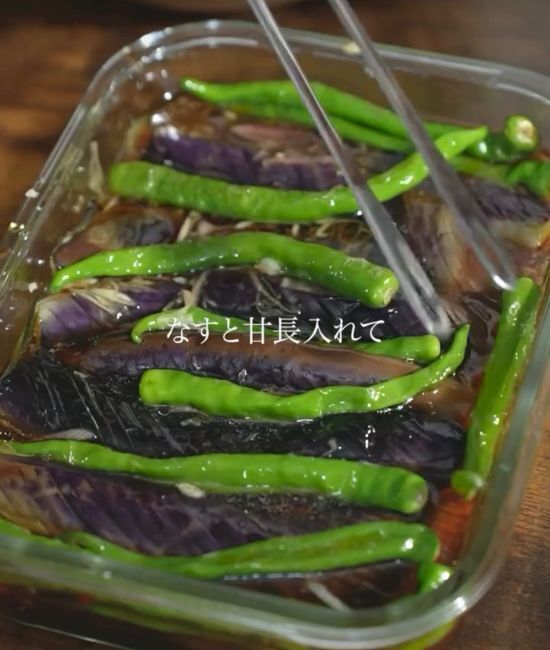 「ナスを５本、油で焼いて…」　ひと晩冷やした結果に「絶対うまい」「完璧すぎ」